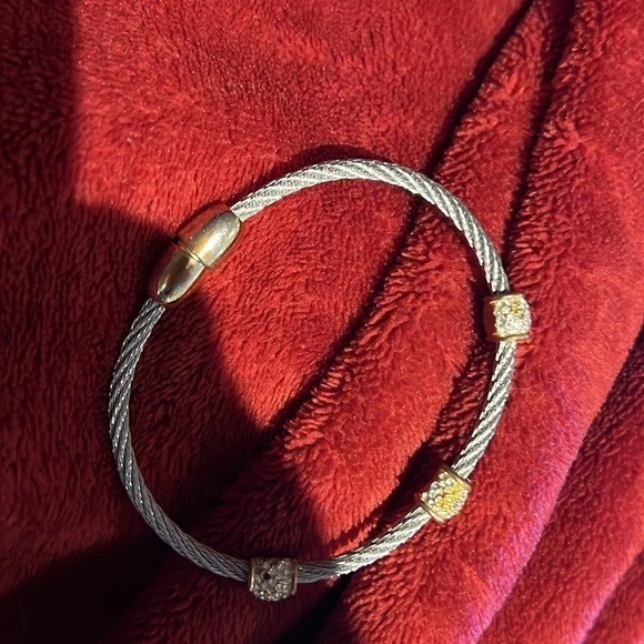 Vintage Classic Twisted Cable Bracelet Two Tone Silver Gold tone bling barrel - Picture 7 of 9